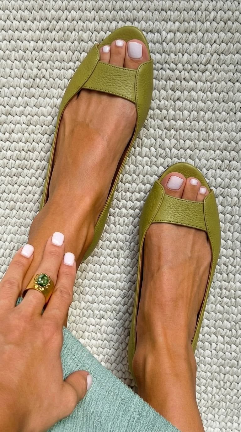Olivia - Chic Metallic Open-Toe Flats