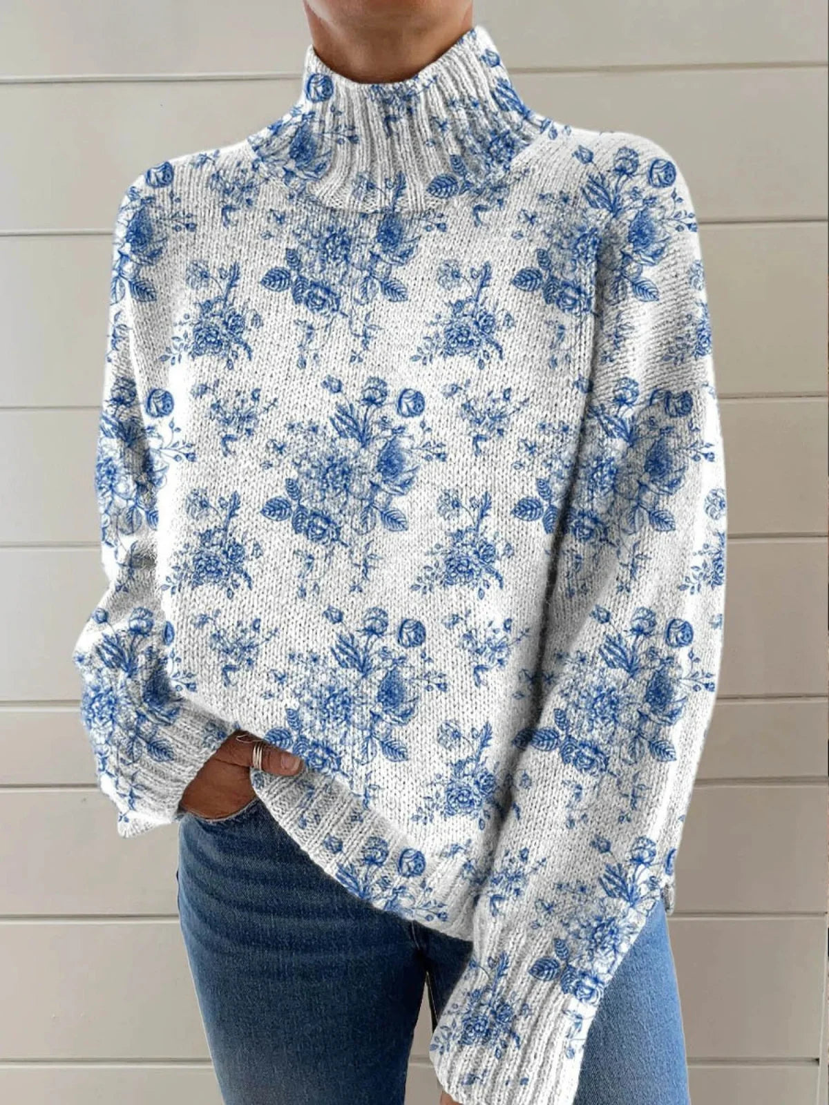 Isla - Retro Floral Turtleneck