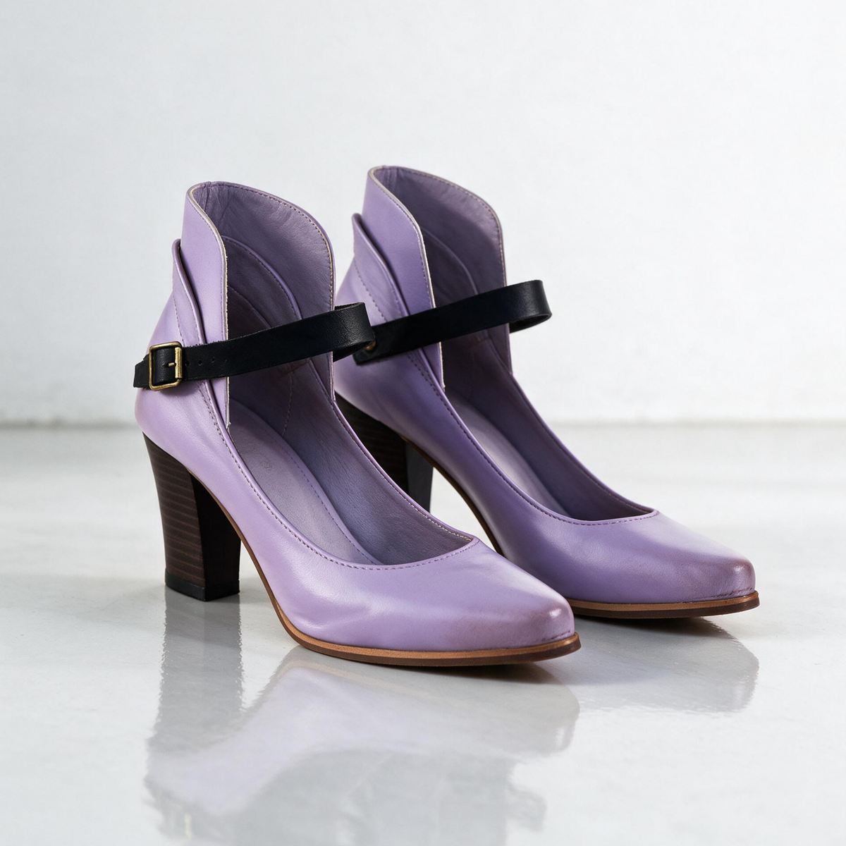 Petronia Wing Heels