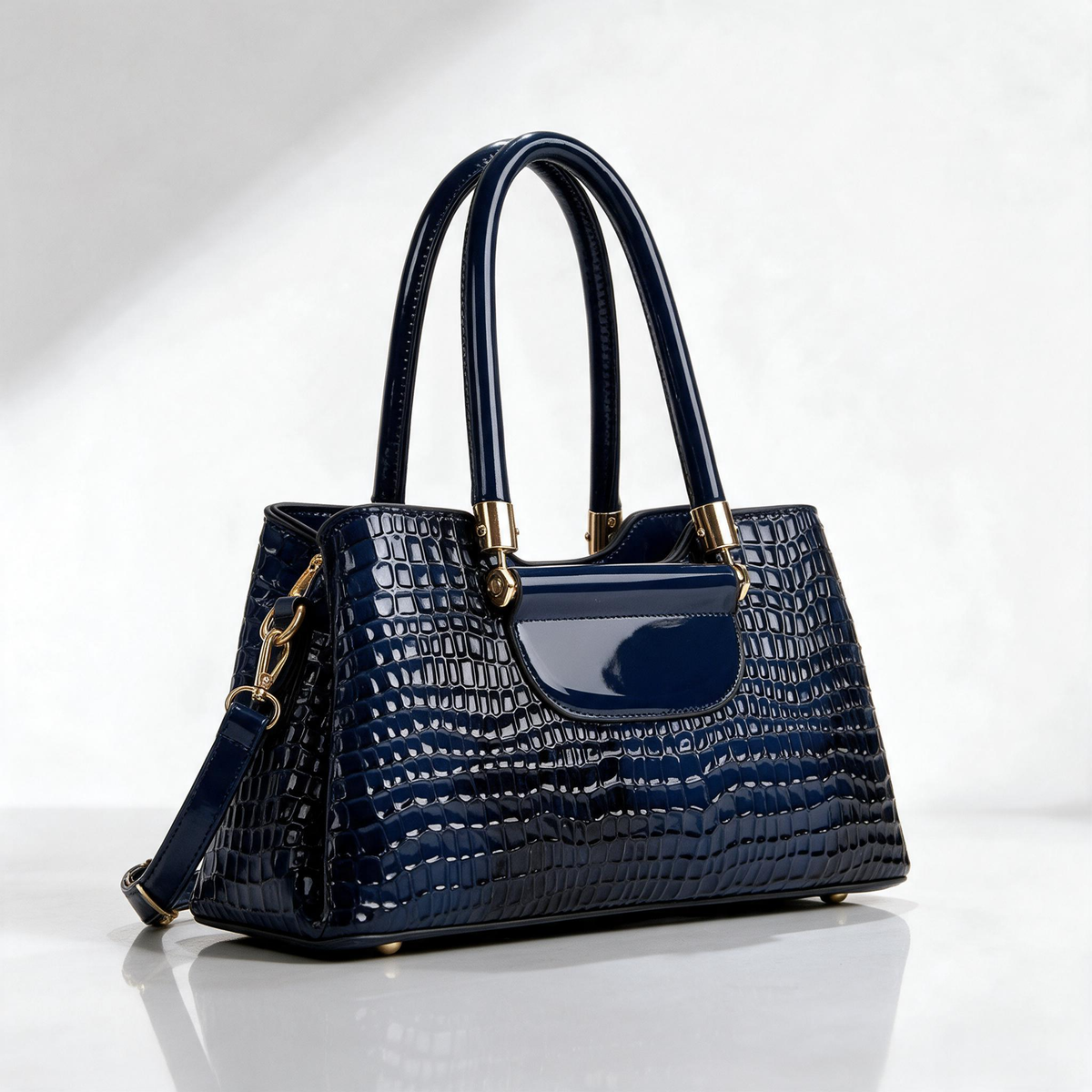 Lisanne Arc Handbag