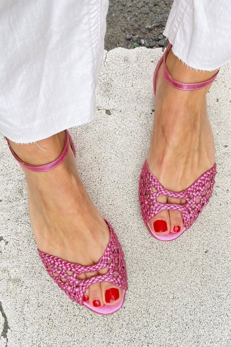 Lei - Elegant Woven Cut-Out Open-Toe Flat Sandals