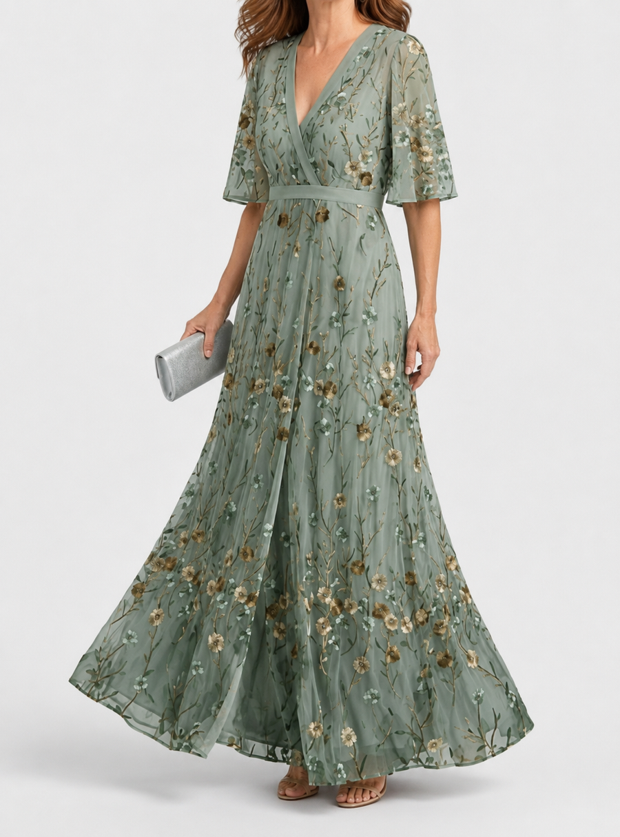 Selora | Halter Bloom Flow Maxi Dress