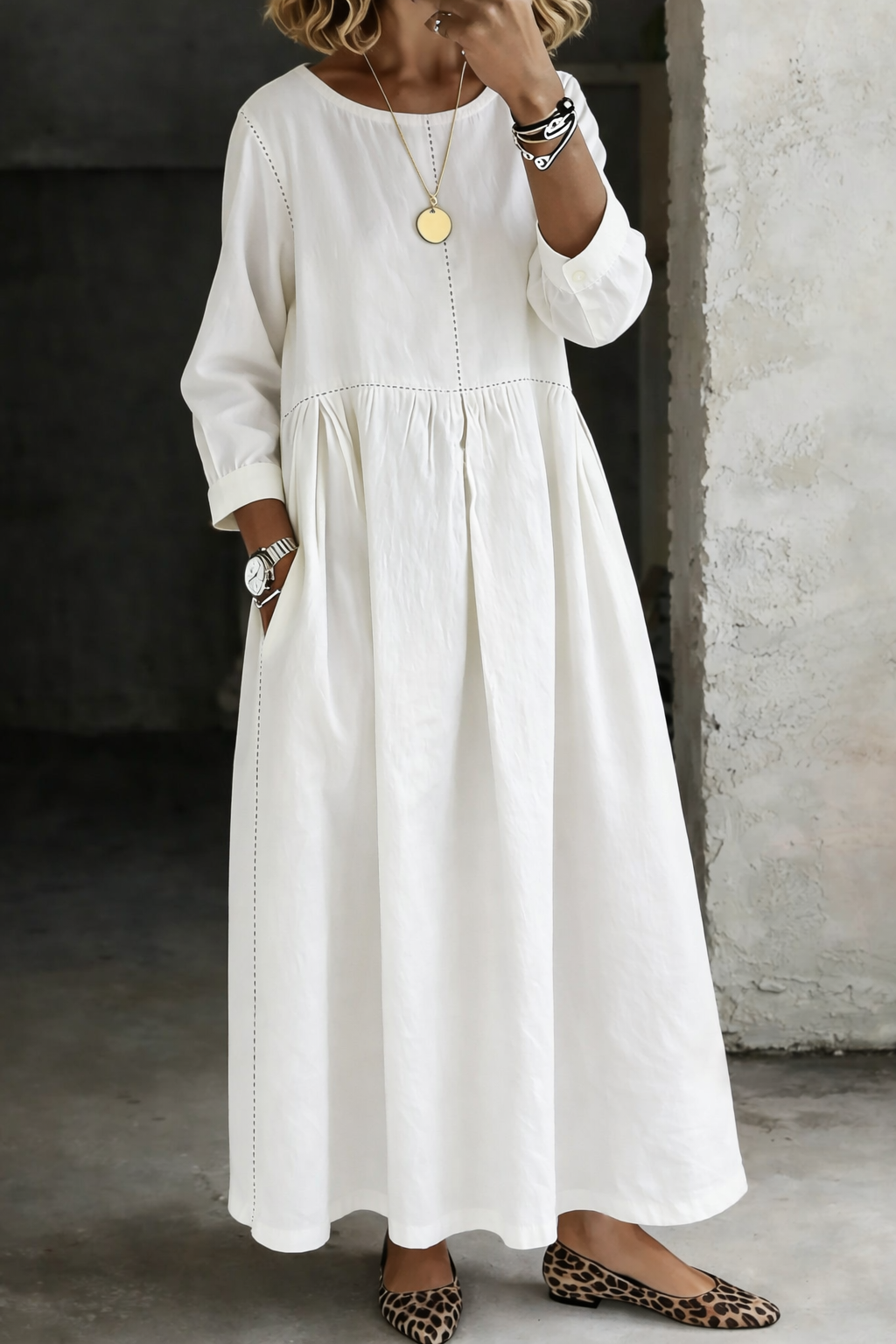 Susanna | Relaxed Round-Neck Maxi Dress