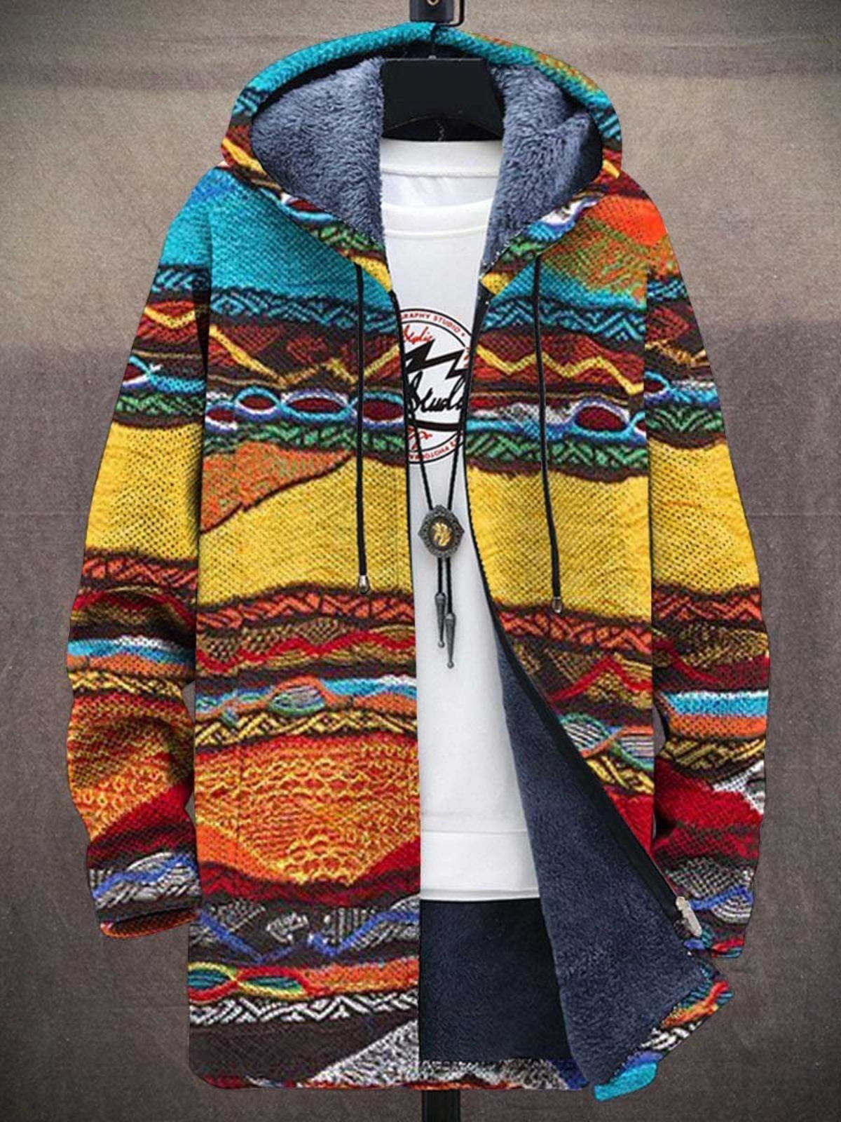Jindalee: Luxe Cardigan Crafted with Artistic Inspiration