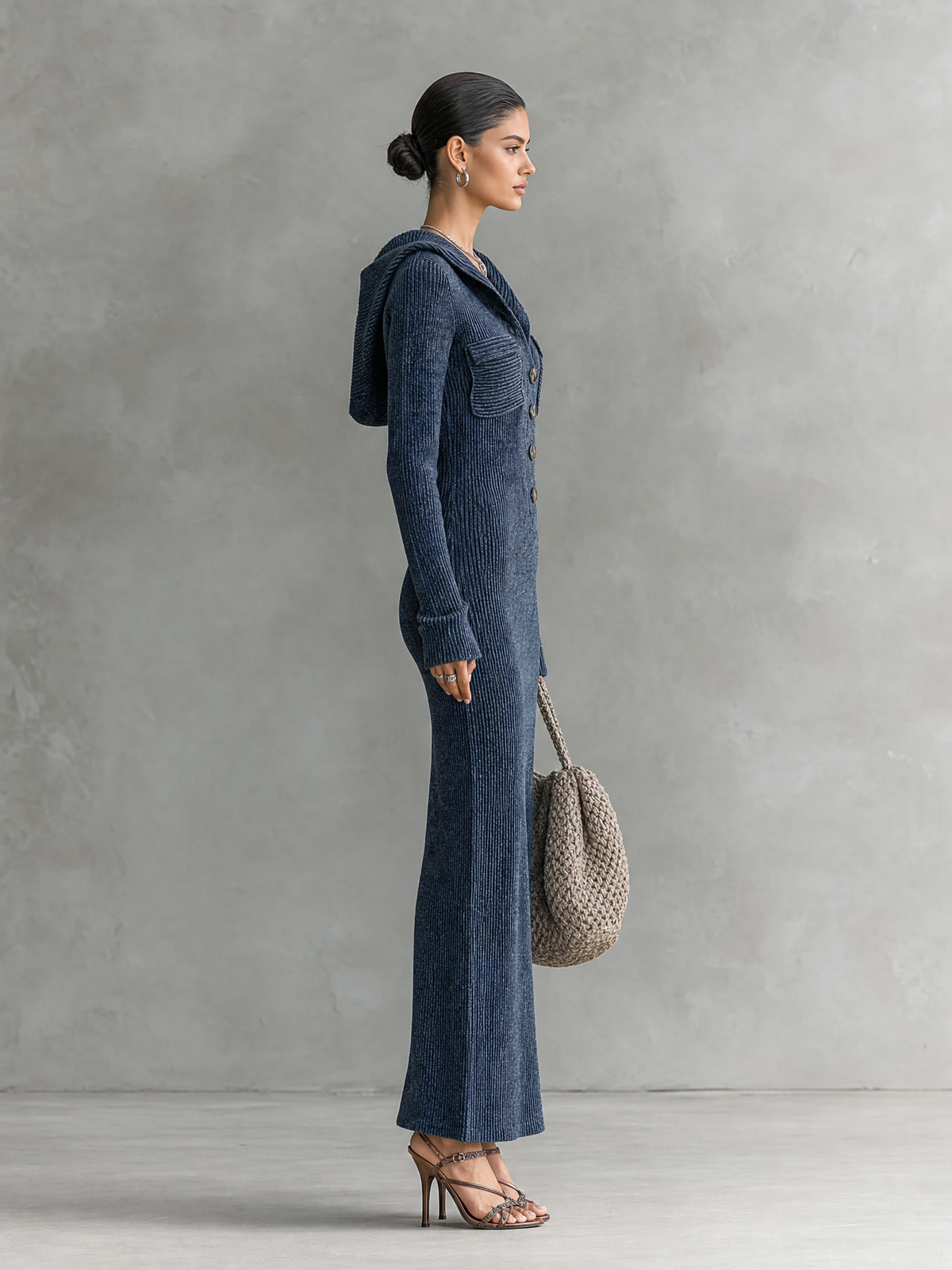 Sienna – Hooded Knit Maxi Dress