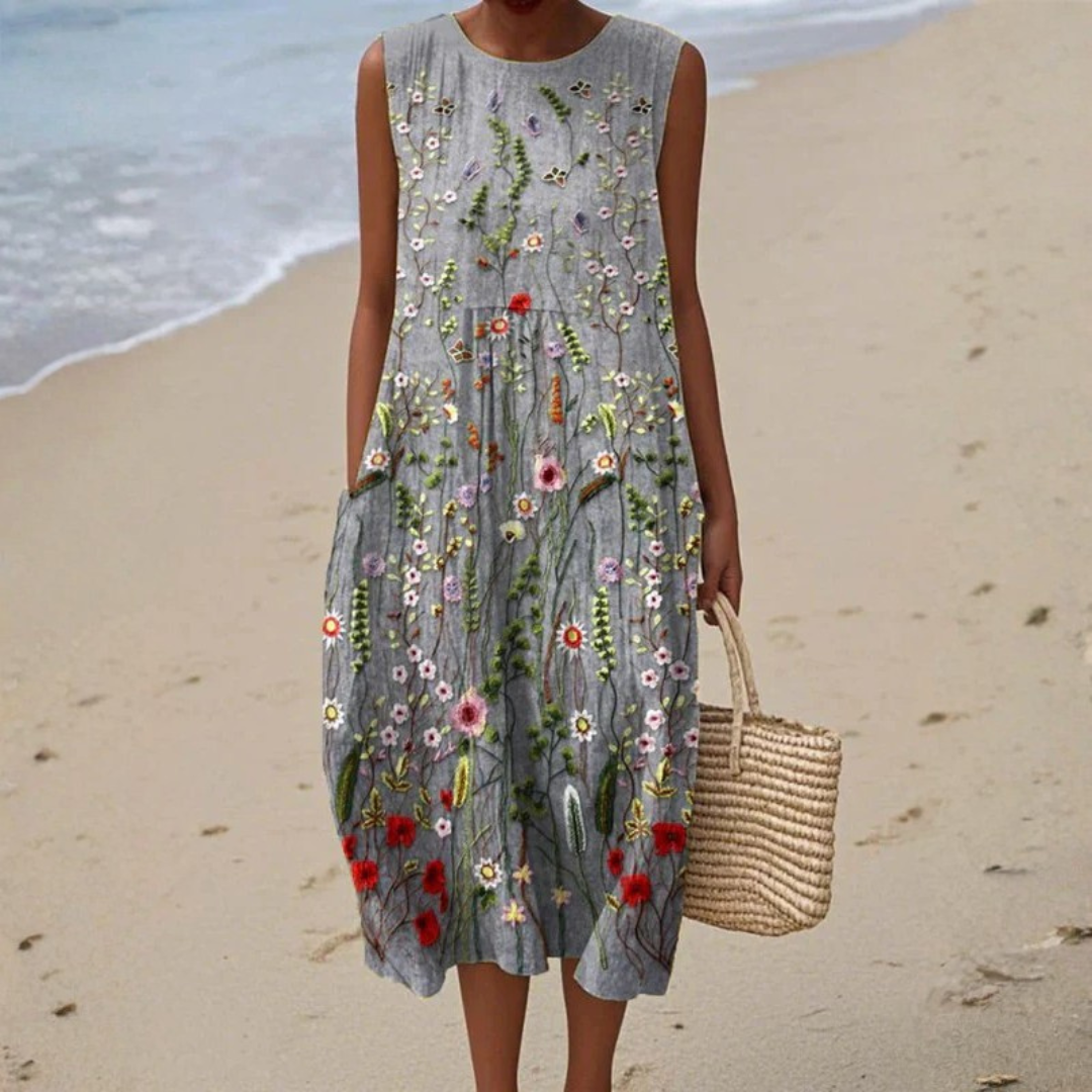Comfortable Summer Dress Without Sleeves