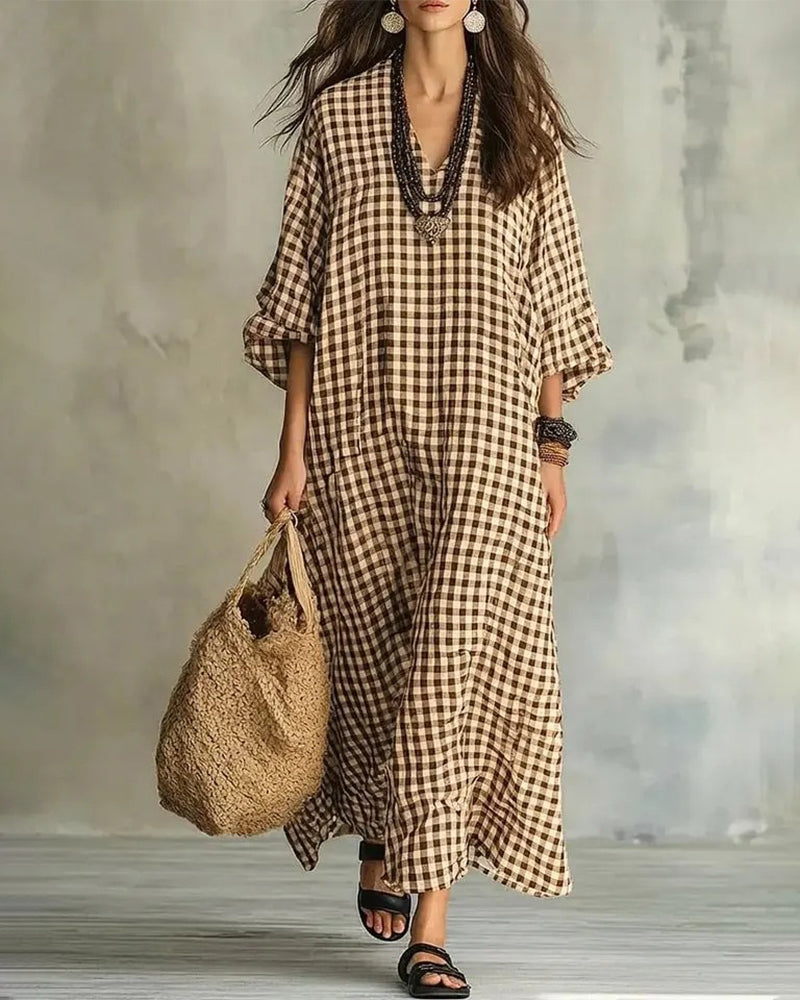 Harper – Relaxed Plaid V-Neck Maxi Dress