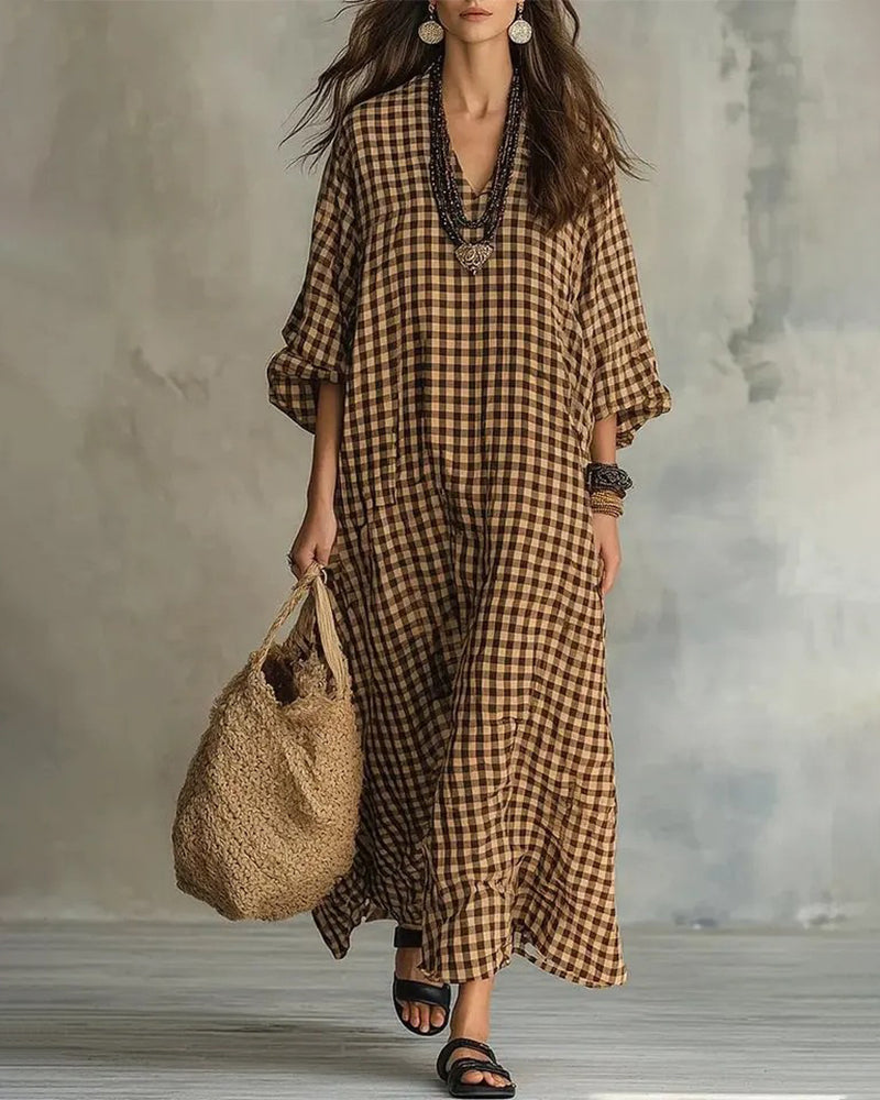 Harper – Relaxed Plaid V-Neck Maxi Dress