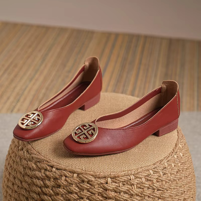 Archard Leather Flats