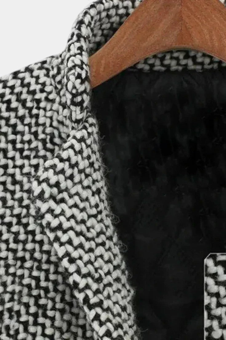 Eleanor – Long Houndstooth Coat